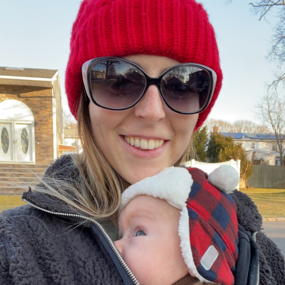 Meet your Posher, Danielle